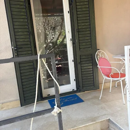 Season4all Apartman Mali Lošinj