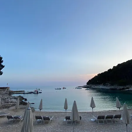 Season4all * Mali Lošinj