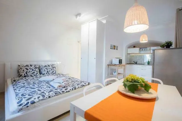 Season4all * Mali Losinj